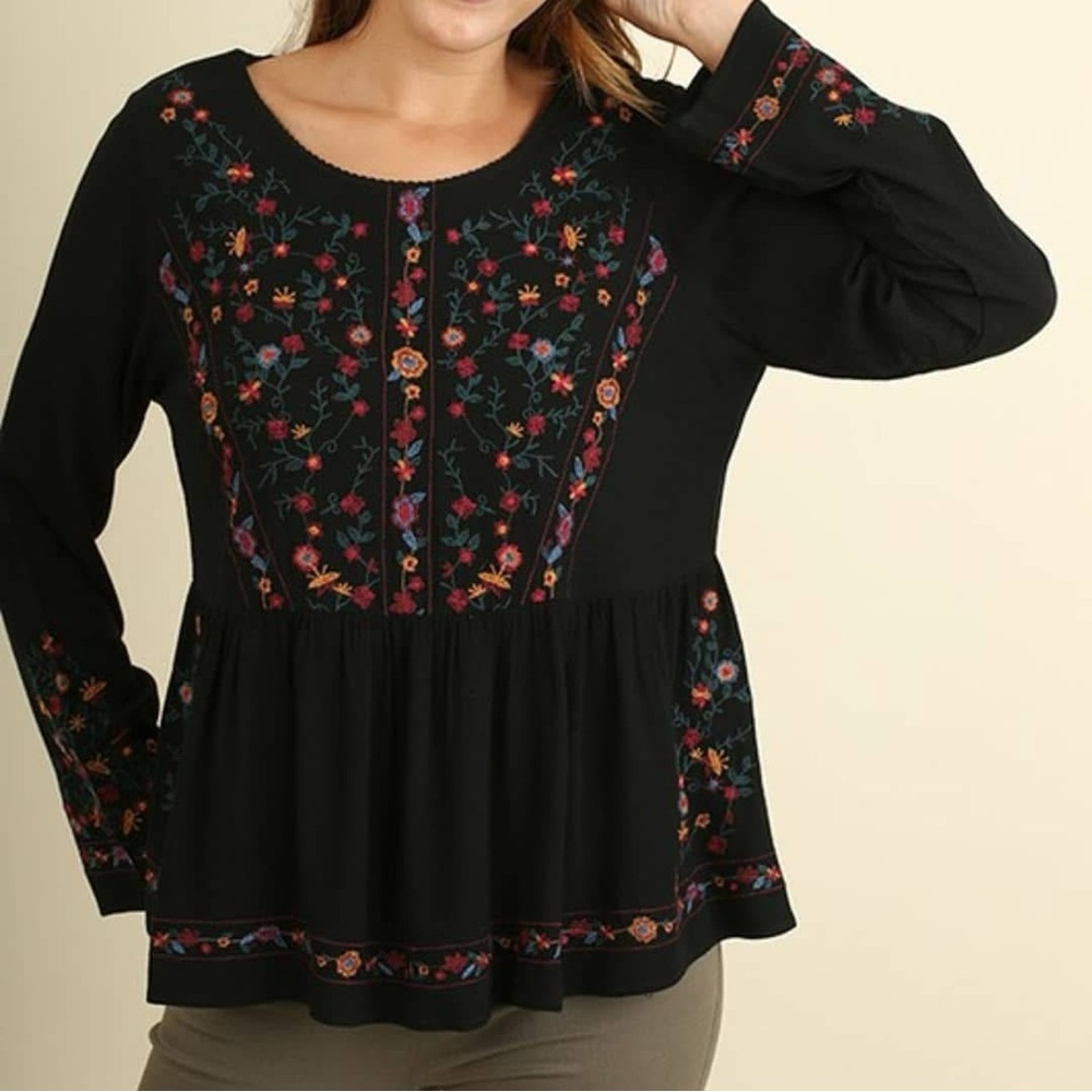 Umgee Embroidered Black Floral Women's Top